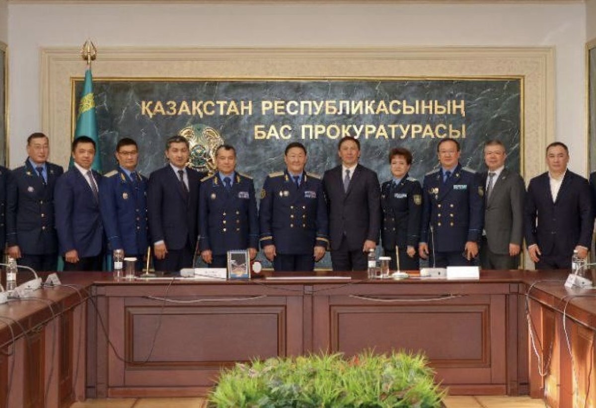 Головкин и Генпрокурор подписали антикоррупционное соглашение