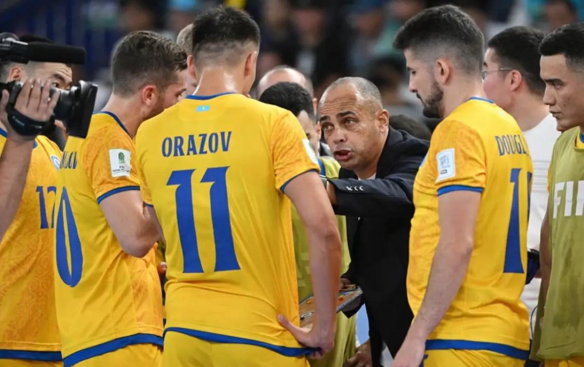 Футзалдан әлем чемпионатында Қазақстан құрамасы Аргентинадан ірі есеппен жеңілді