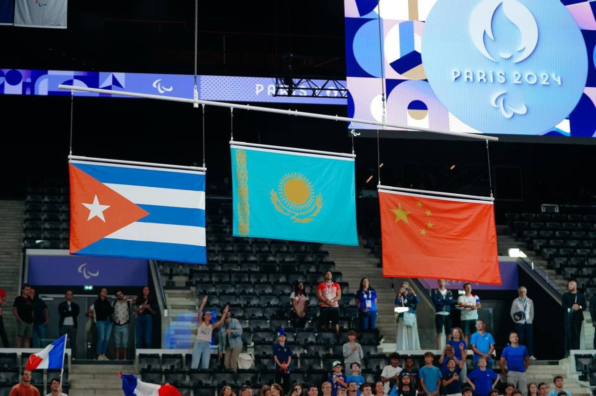 Токаев поздравил двукратного чемпиона Паралимпийских игр Давида Дегтярева
