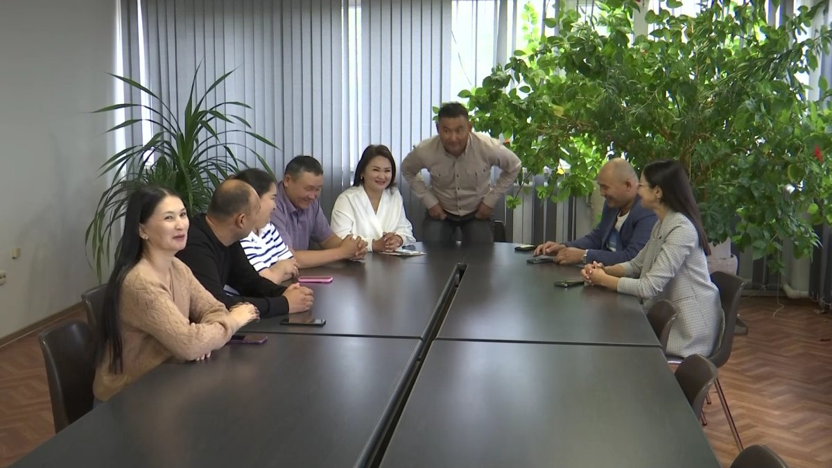 Ақтөбенің хром қосындылар зауытында бір әулеттен сегіз адам қызмет етеді