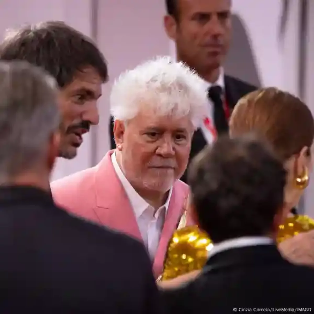 Главную награду Венецианского кинофестиваля получил Альмодовар с «Комнатой по соседству»