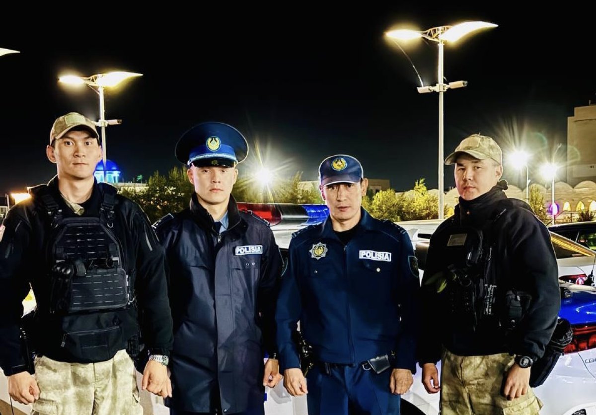 Полицейские спасли жизнь женщине в Уральске