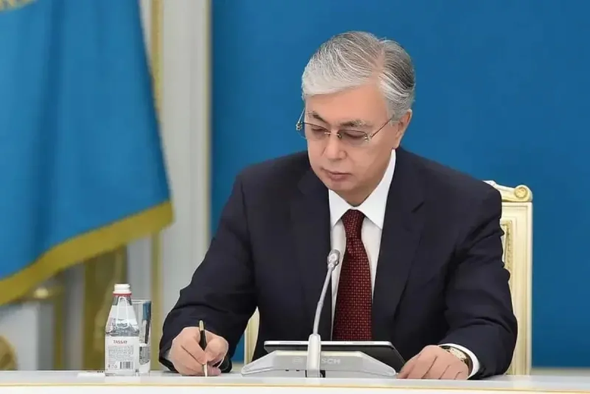 Мемлекет басшысы "Келешек" мемлекеттік білім беру жинақтау жүйесі туралы заңға қол қойды