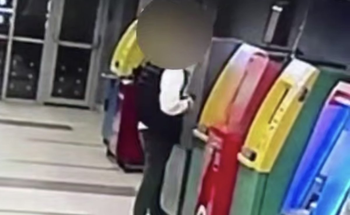 Российского дропера задержали при попытке сбежать из Казахстана с деньгами