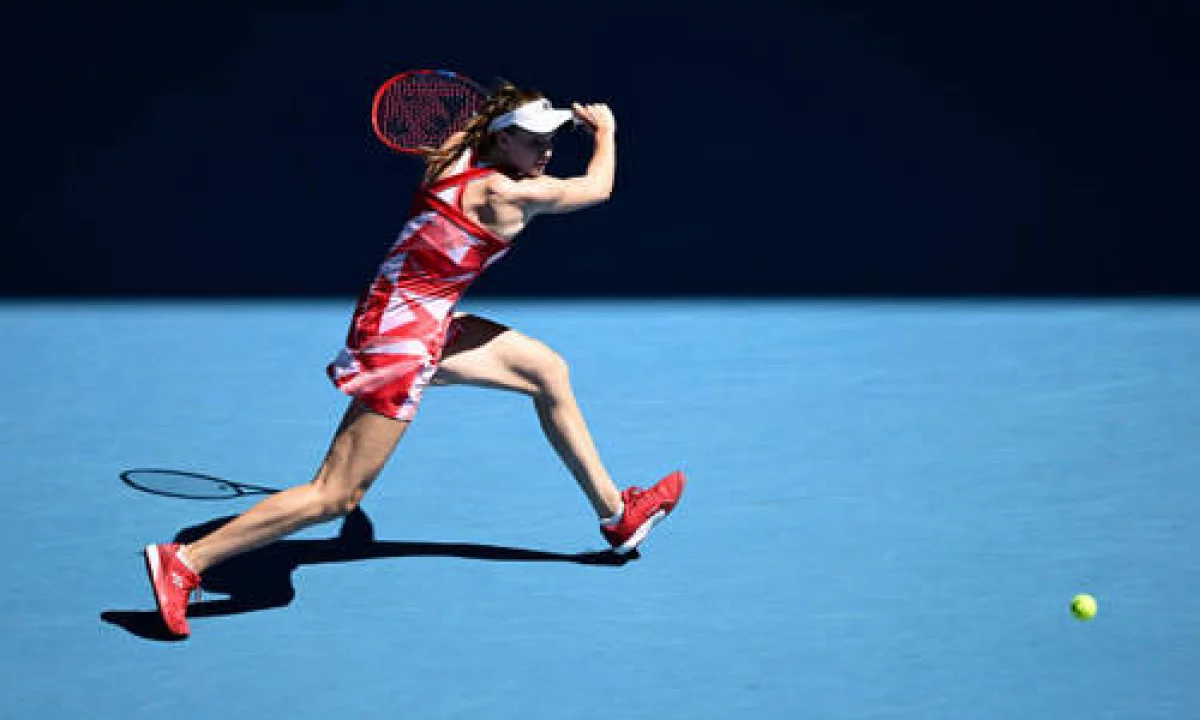 Елена Рыбакина разгромила соперницу на Australian Open-2025