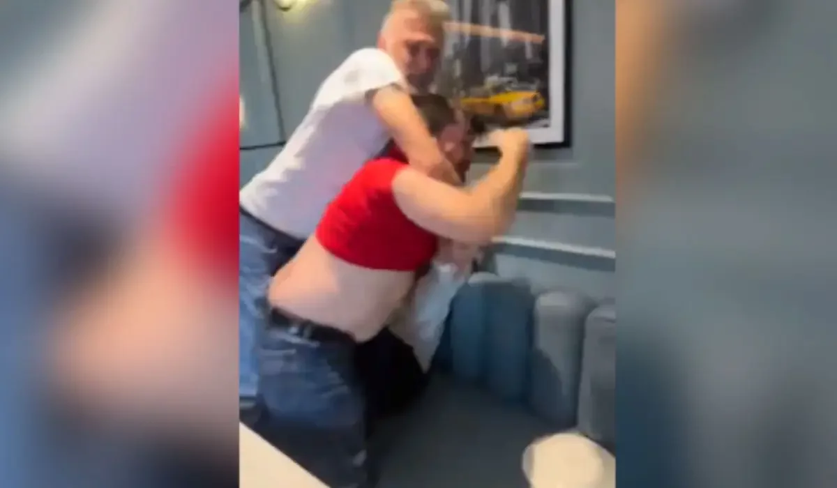 Депутаттар Әбу-Дабидегі қонақ үйдің мейрамханасында төбелесіп қалды