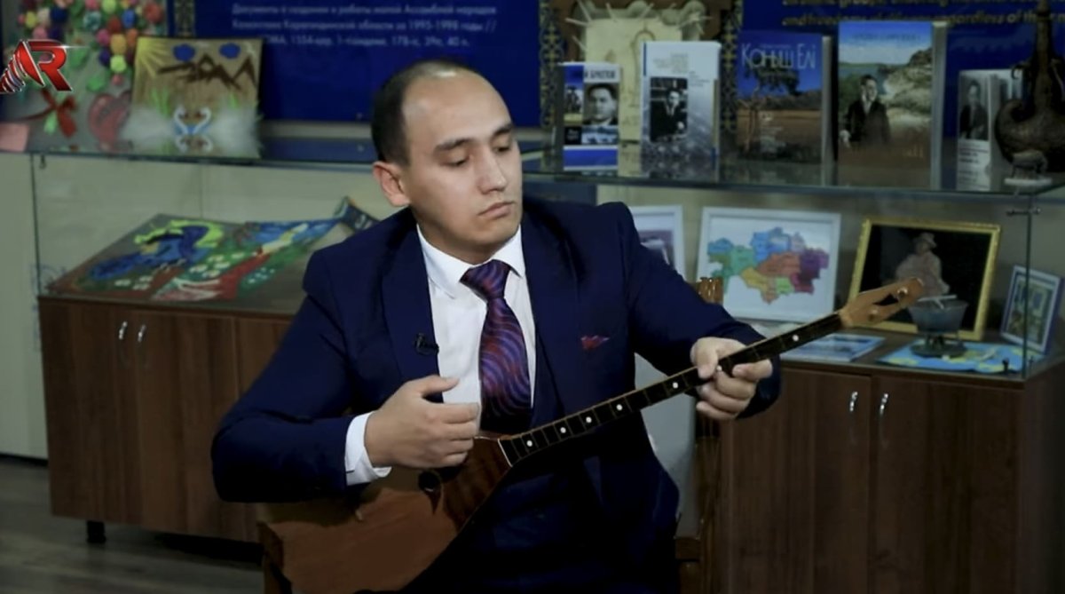 Этнический русский завоевал «золото», исполнив кюй Дины Нурпеисовой