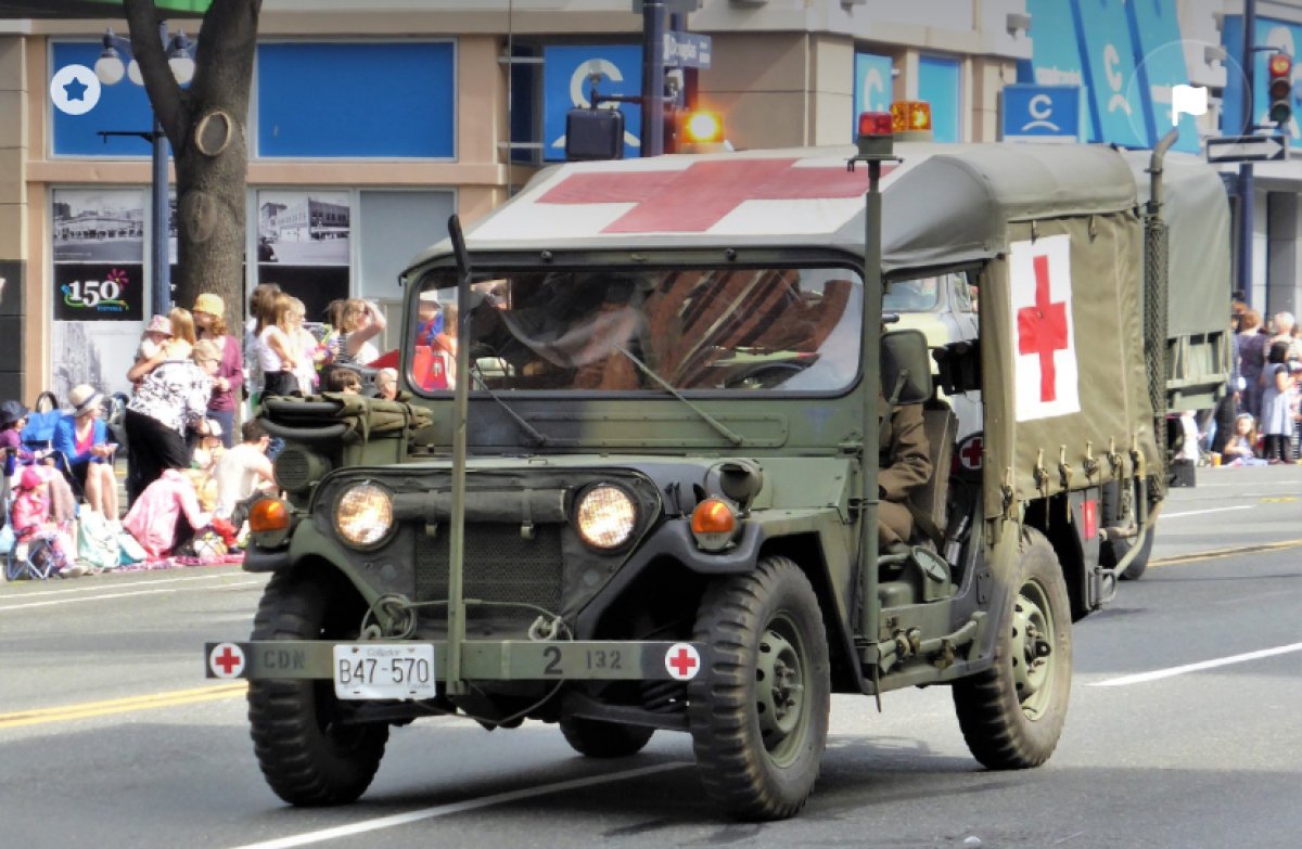 Боевики ХАМАС передали израильских заложников Красному Кресту