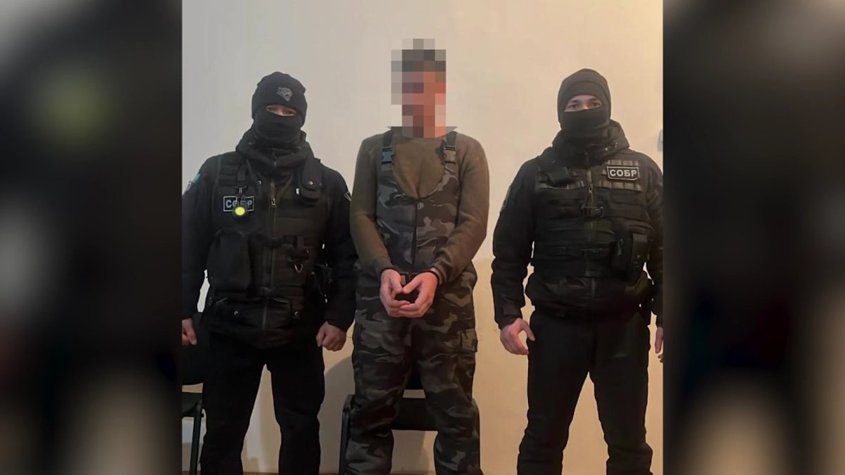 Житель Аркалыка похитил сейф с двумя ружьями