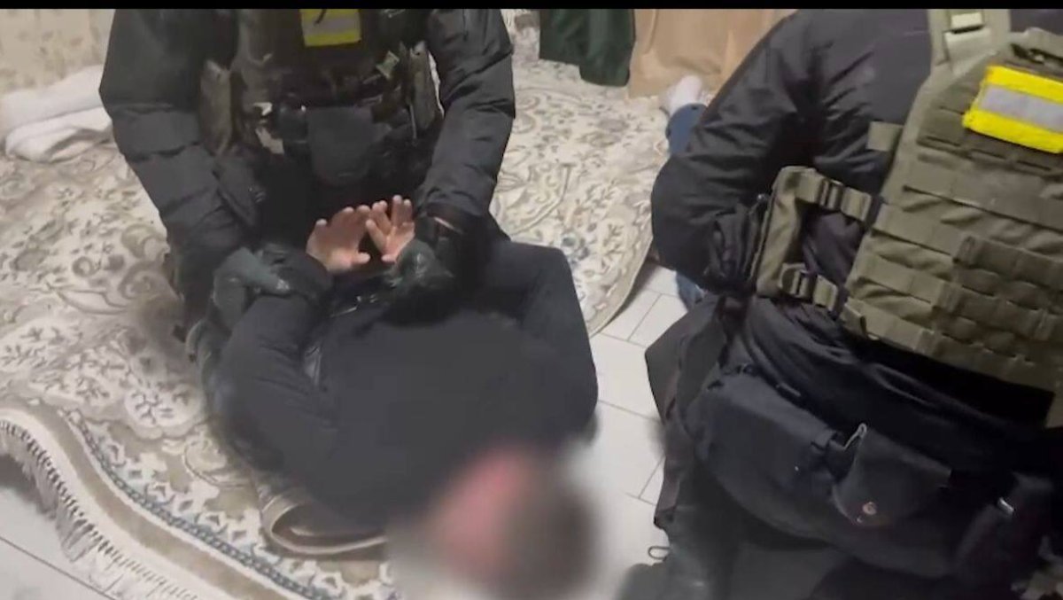 Вымогатели наводили ужас на продавцов и грузчиков Степногорска