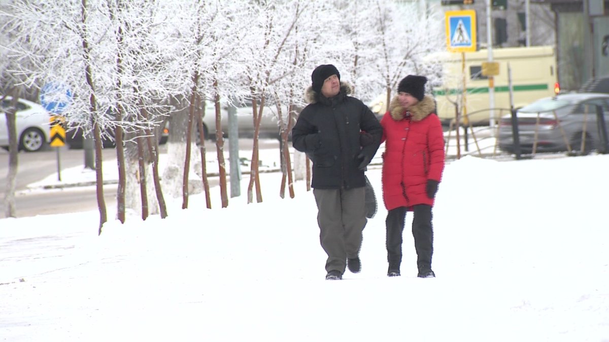 "Қазіргі балалар ата-анаға ақыл айтатын болған", - қоғам белсендісі
