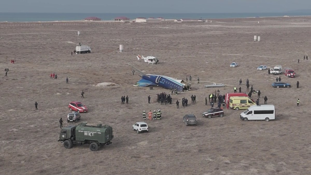 Крушение самолета под Актау: предварительные итоги расследования будут озвучены на следующей неделе