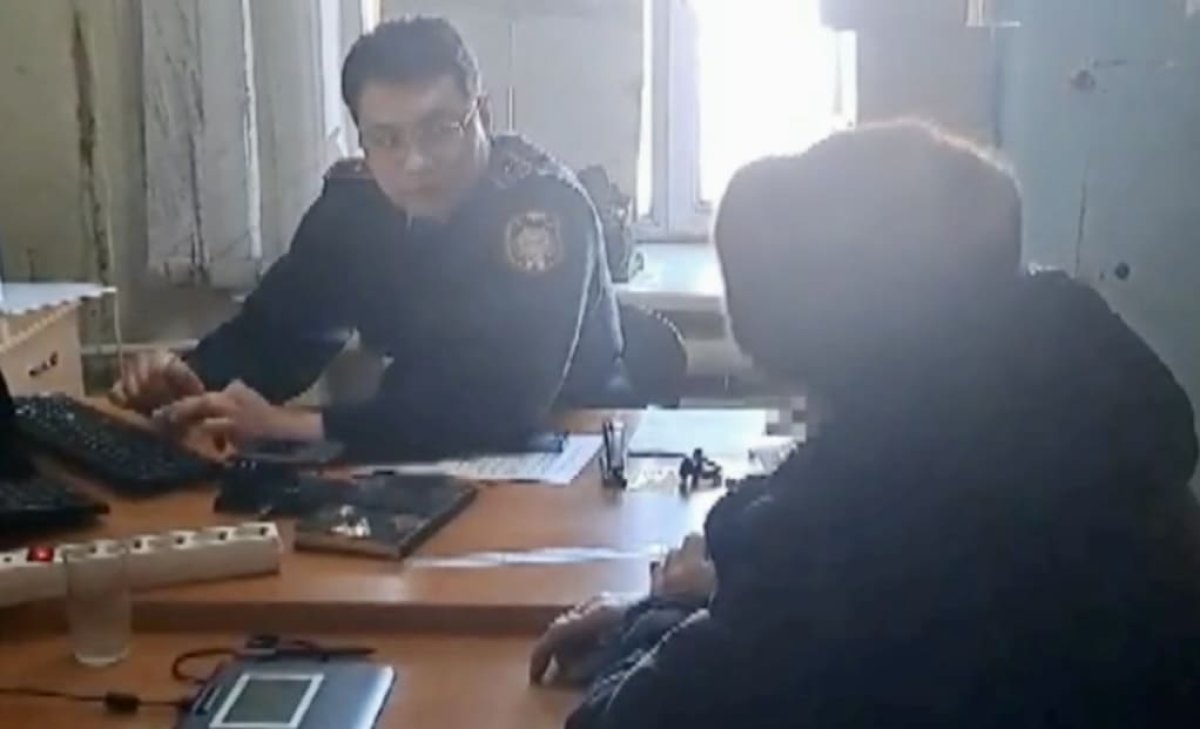 Суд выдал санкцию на арест подозреваемого в убийстве продавщицы в Сарани