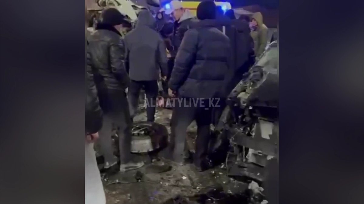 Три человека пострадали в результате ДТП в Алматы