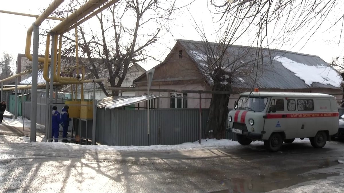 Почти 100 домов в Алматы газифицировали в минувшем году бесплатно