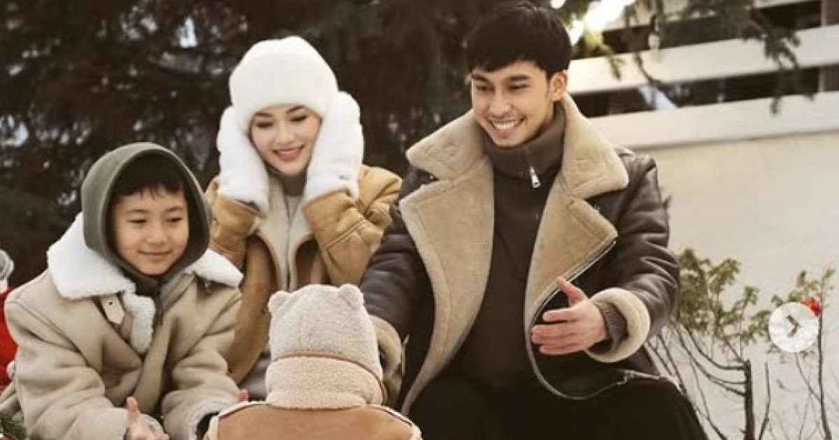 «Райымбектің отбасы»: әнші Ерке Есмахан отбасылық суреттерін жариялады