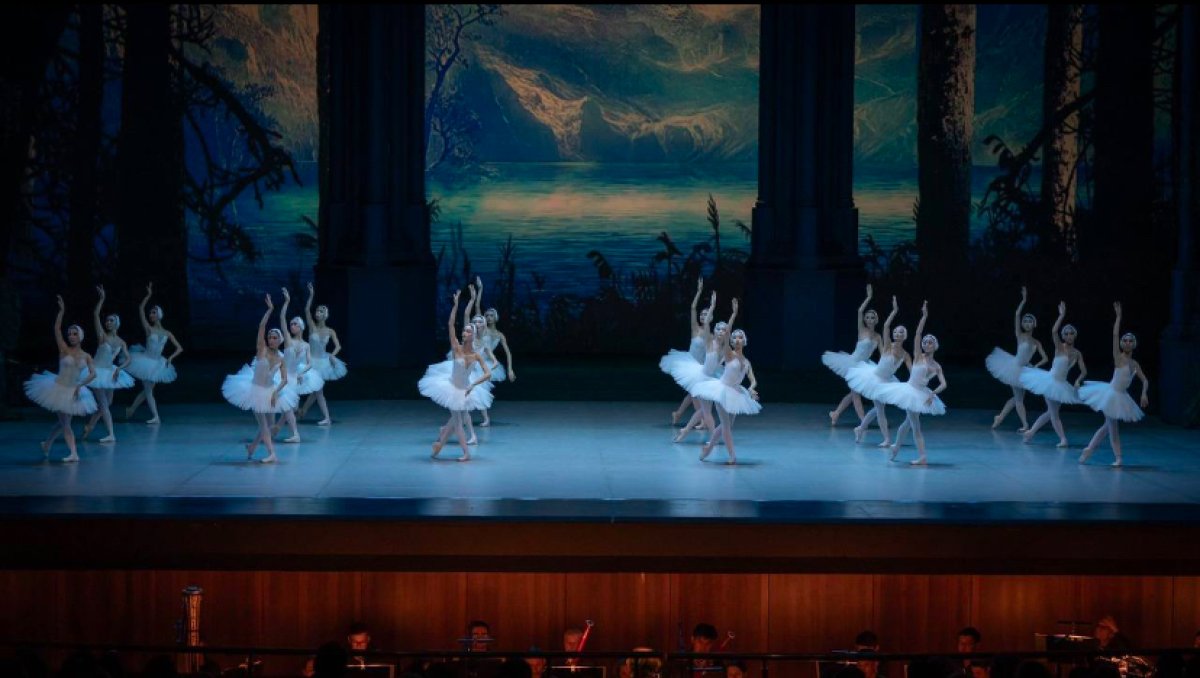 Яркие дебюты состоятся в спектакле «Лебединое озеро» на сцене «Астана Опера» в январе