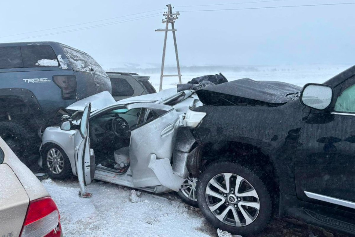 Массовое ДТП на трассе «Астана - Щучинск»: столкнулись около 50 машин