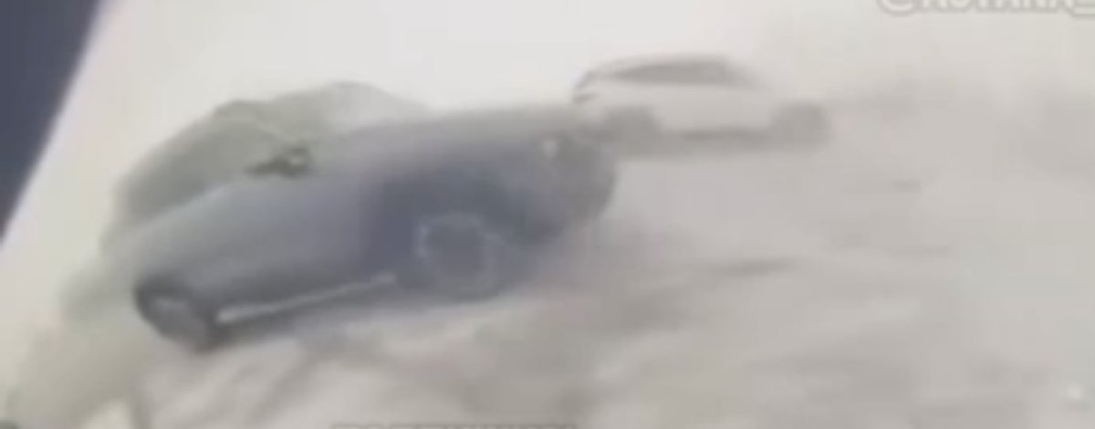 Появилось видео массового ДТП на трассе "Астана-Щучинск"
