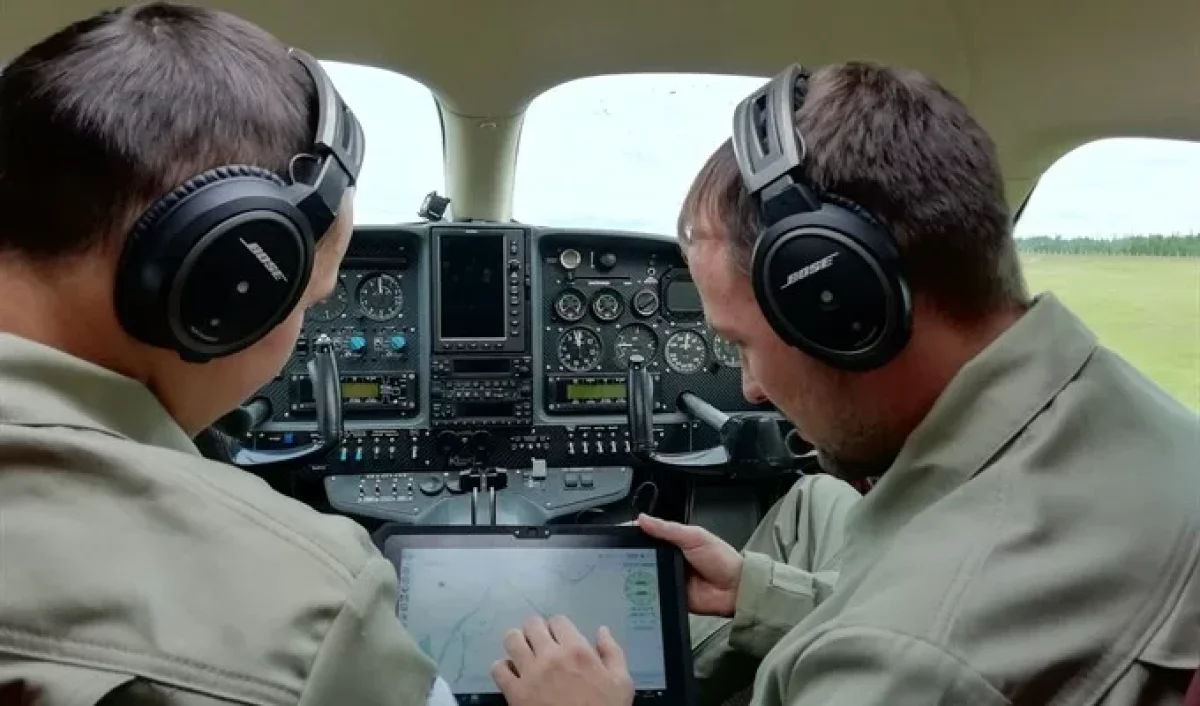 Премьер-министр Казахстана поручил готовить летчиков и железнодорожников