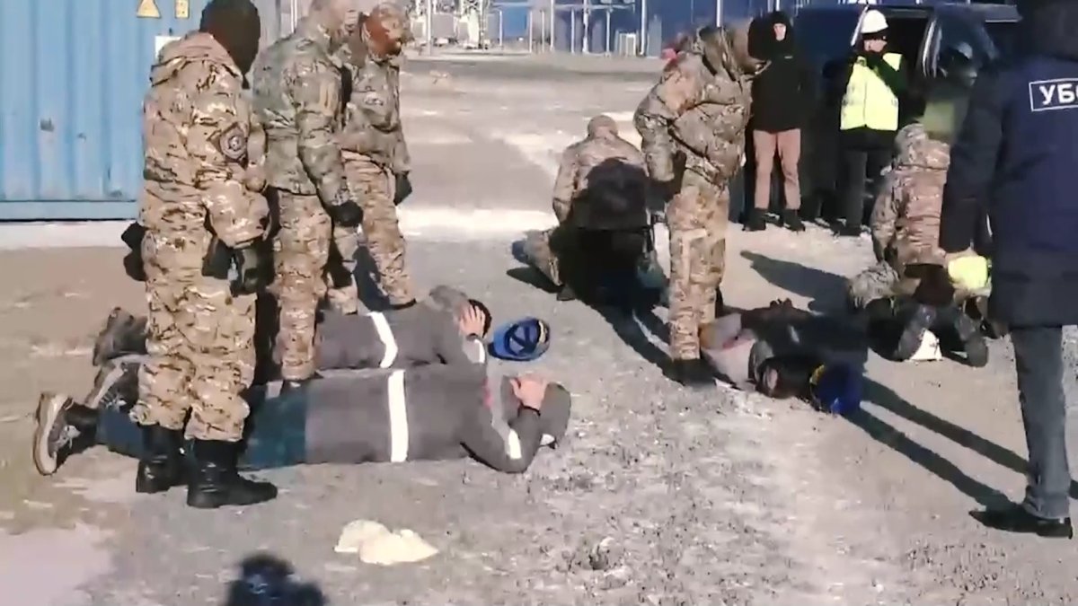 27 криминальных авторитетов задержали казахстанские полицейские за последние два года