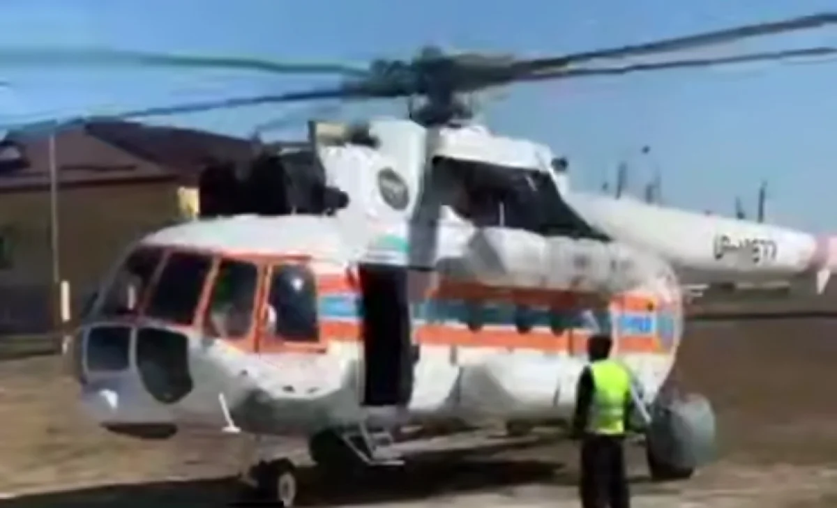 Скорая помощь с неба: мужчину в тяжёлом состоянии доставили в больницу на вертолёте в ЗКО