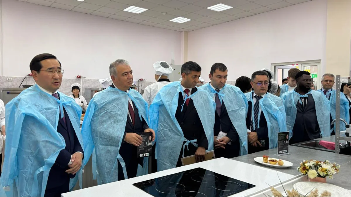 Мороженое на основе казахского иримшика оценило международное жюри TurkicSkills-2025