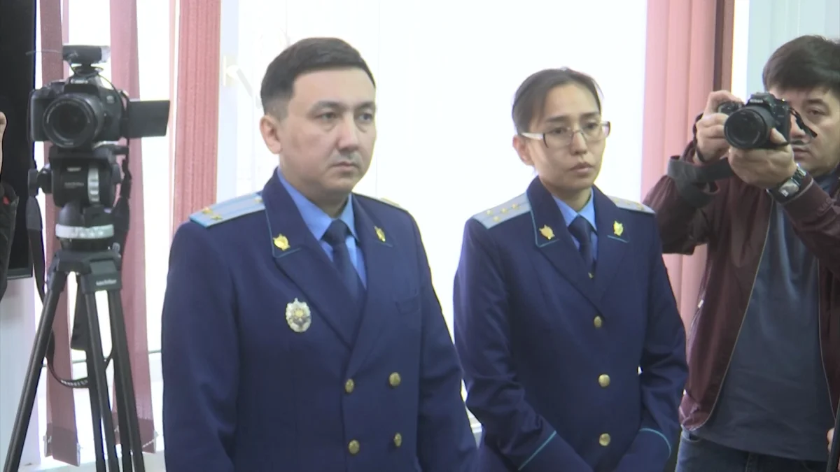 Ақтөбеде дүйім жұртты алдап, қомақты қаржы жымқырған емші сотталды