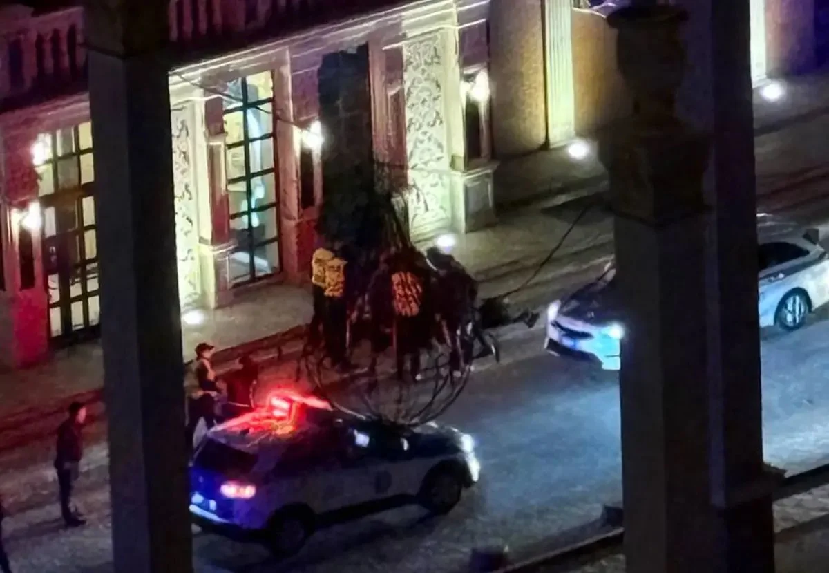 Уголовное дело возбуждено после смертельного падения девушки из высотки в Актау