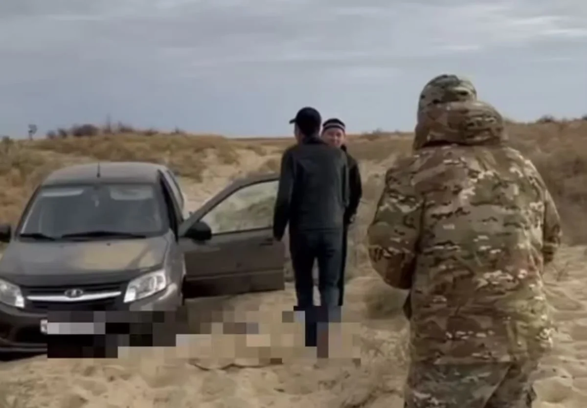 Двух потерявшихся сельчан спасли в атырауских степях