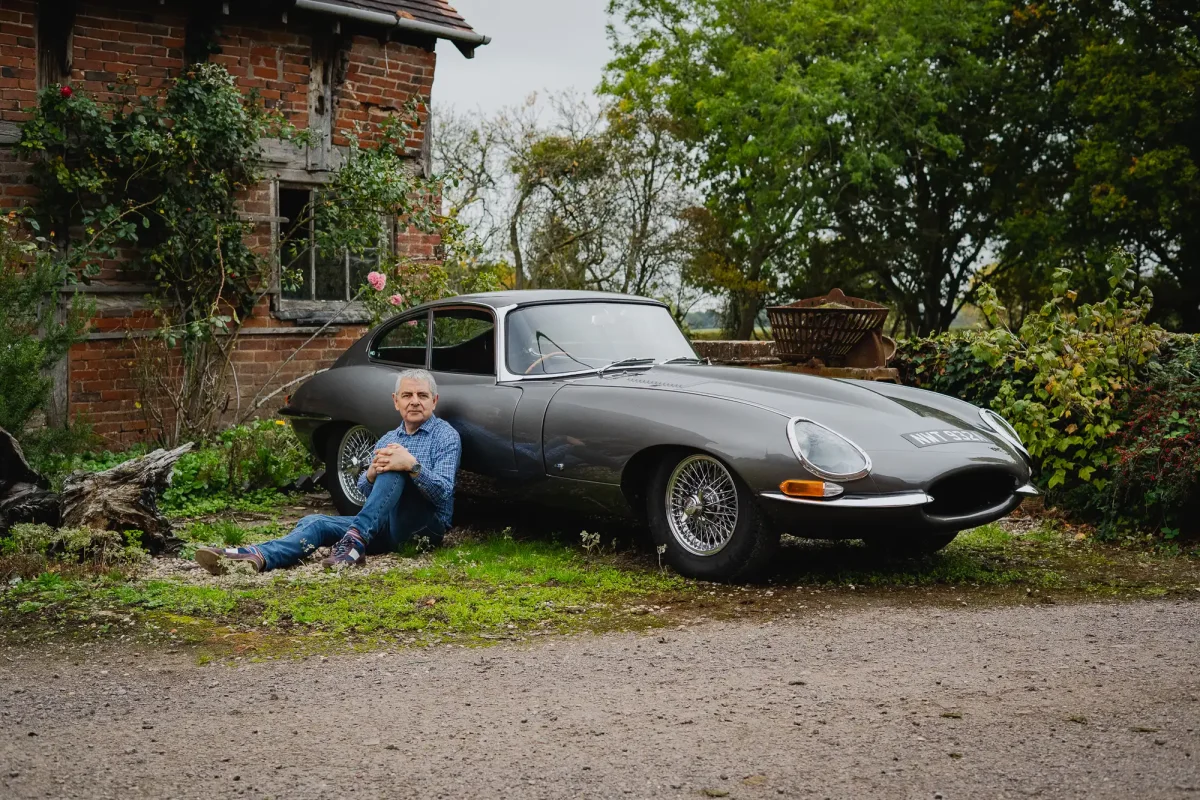 «Мистер Бин» выставил на продажу свой Jaguar 1963 года выпуска