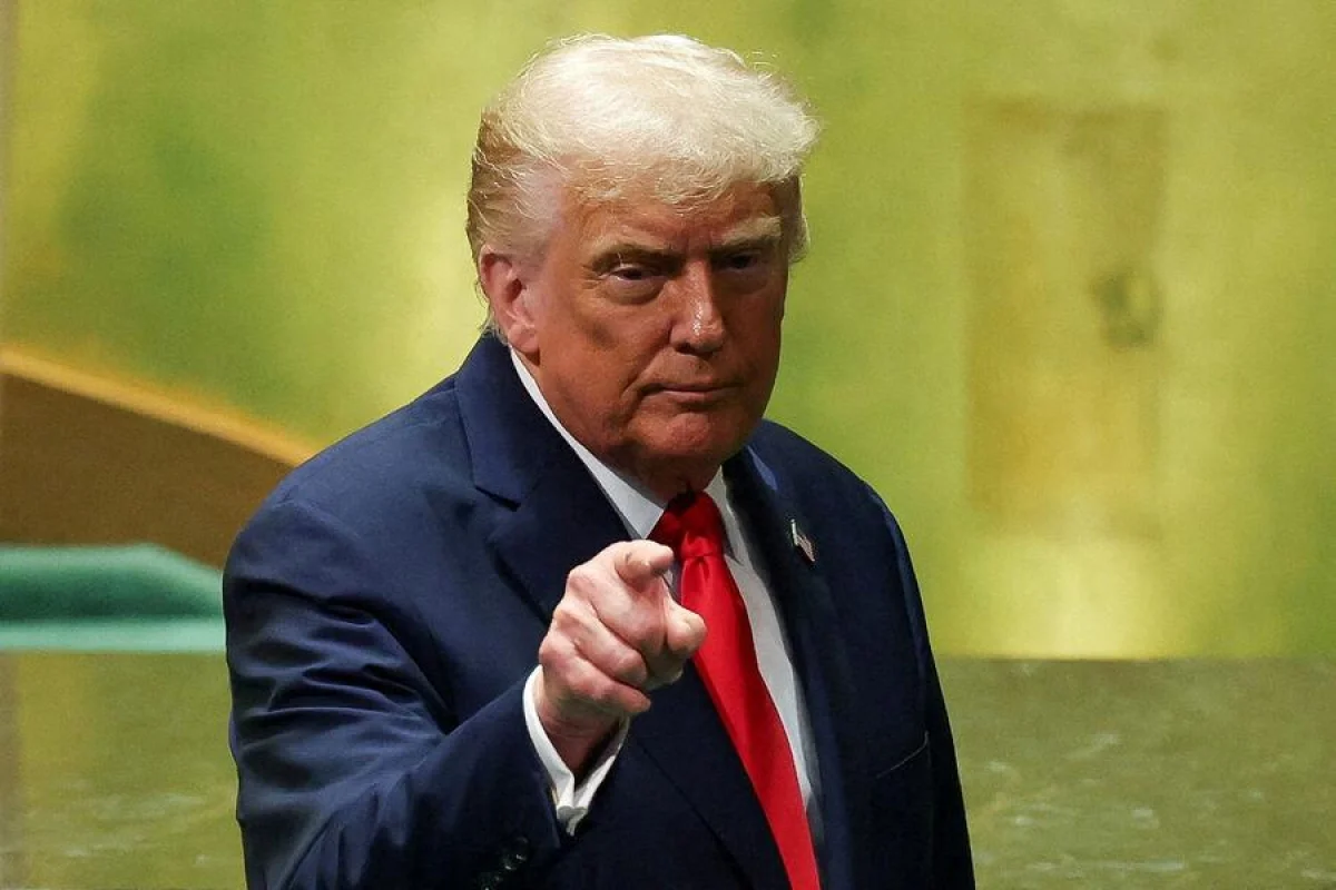 Дональд Трамп отправляется в первую после избрания поездку в Азию