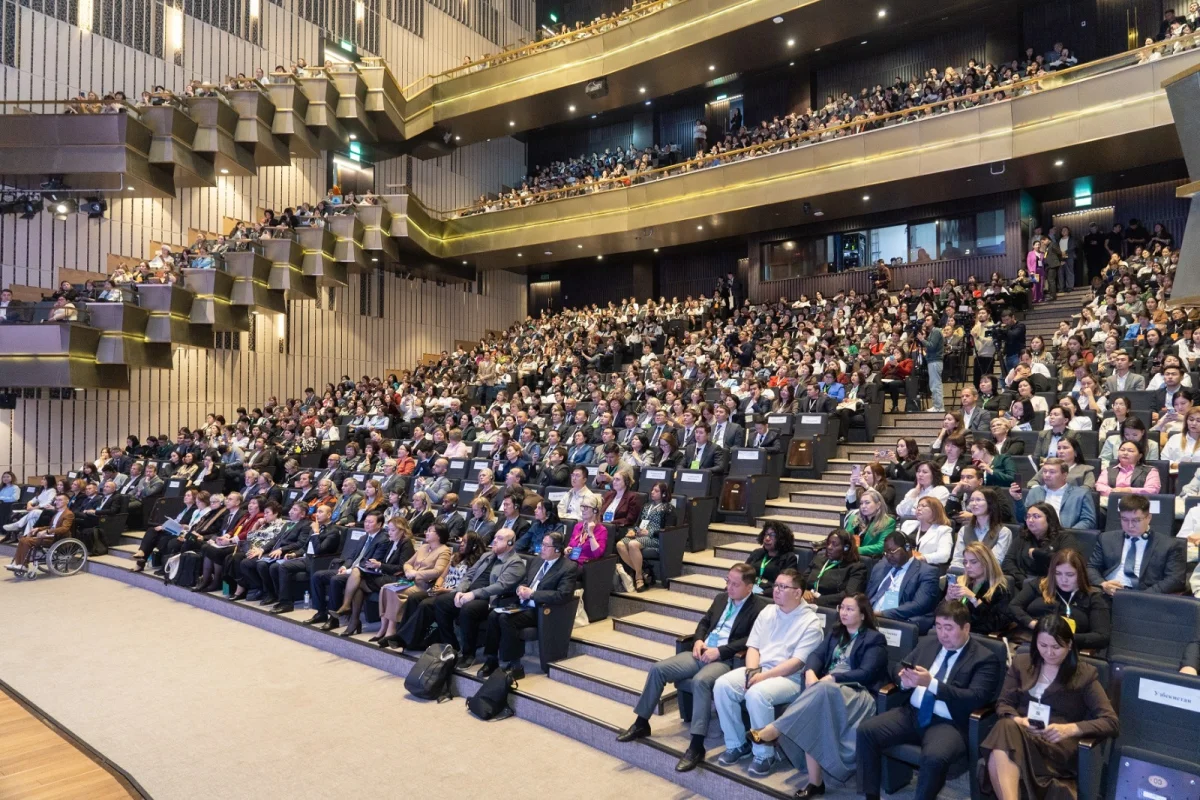1500 отандық және шетелдік педагог цифрлық дәуірдегі мектеп білімінің болашағын талқылады