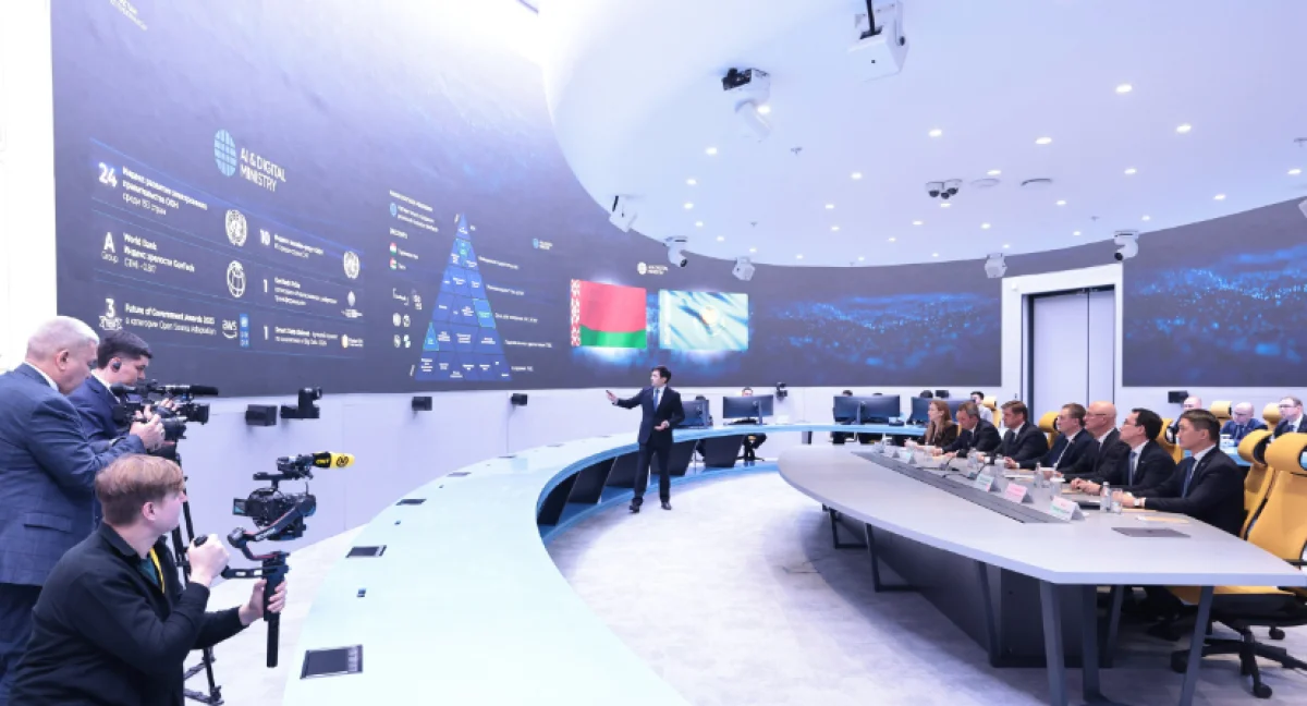 В Астане презентовали Egov и ИИ-платформу премьеру Беларуси