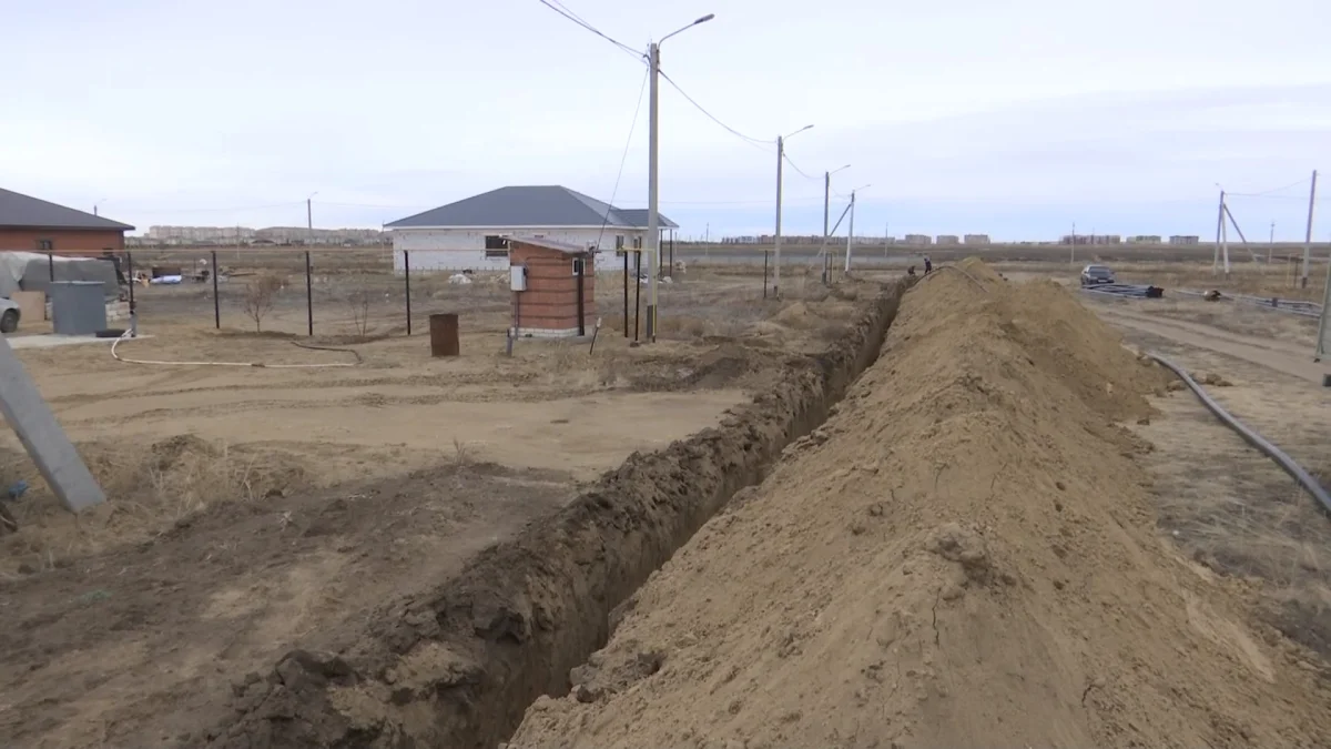 Жители нового района Актобе вынуждены мёрзнуть в ожидании газа