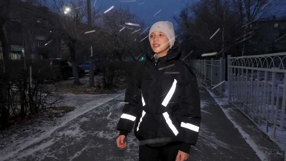 «Нас видно, и мы светимся»: необычный пилотный проект реализуют полицейские в одной из школ Петропавловска