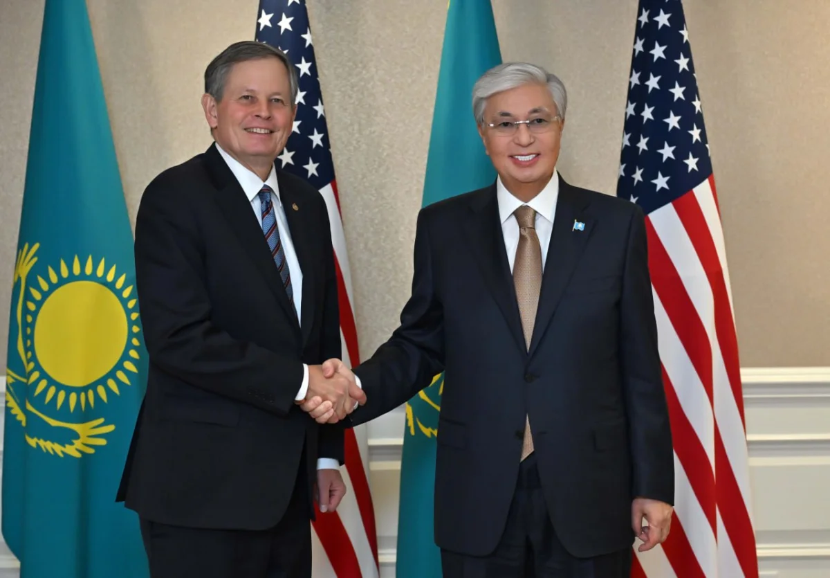 Токаев наградит американского сенатора орденом «Достық» за вклад в укрепление взаимосвязей между Казахстаном и США