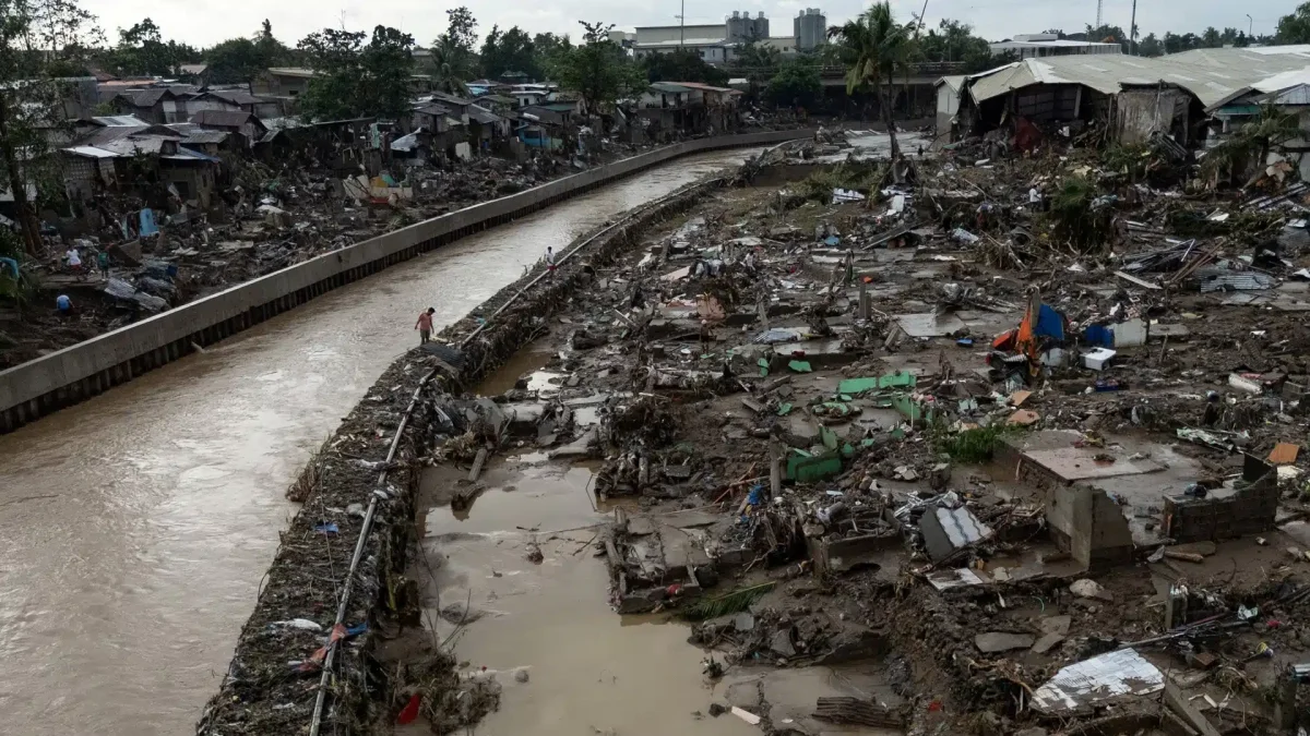 Филиппин аралдарында тайфуннан қаза тапқандар саны 188-ге жетті