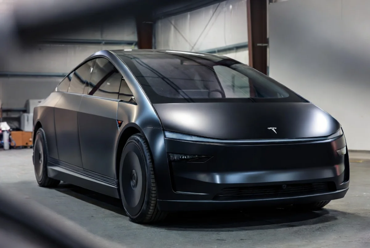 Илон Маск: Tesla начнёт выпускать беспилотные Cybercab за 10 секунд