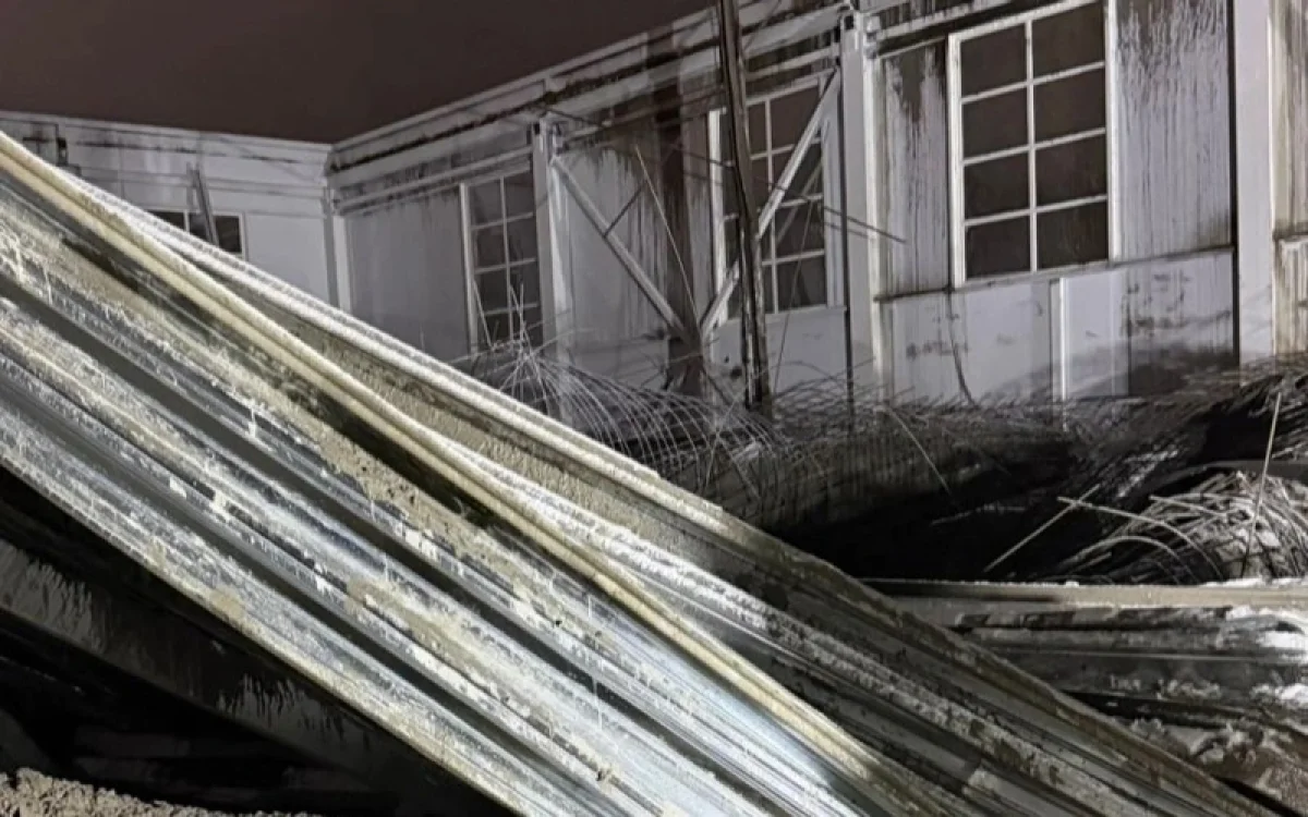 Павлодарда құлаған мектеп ғимаратының астынан адамның денесі табылды