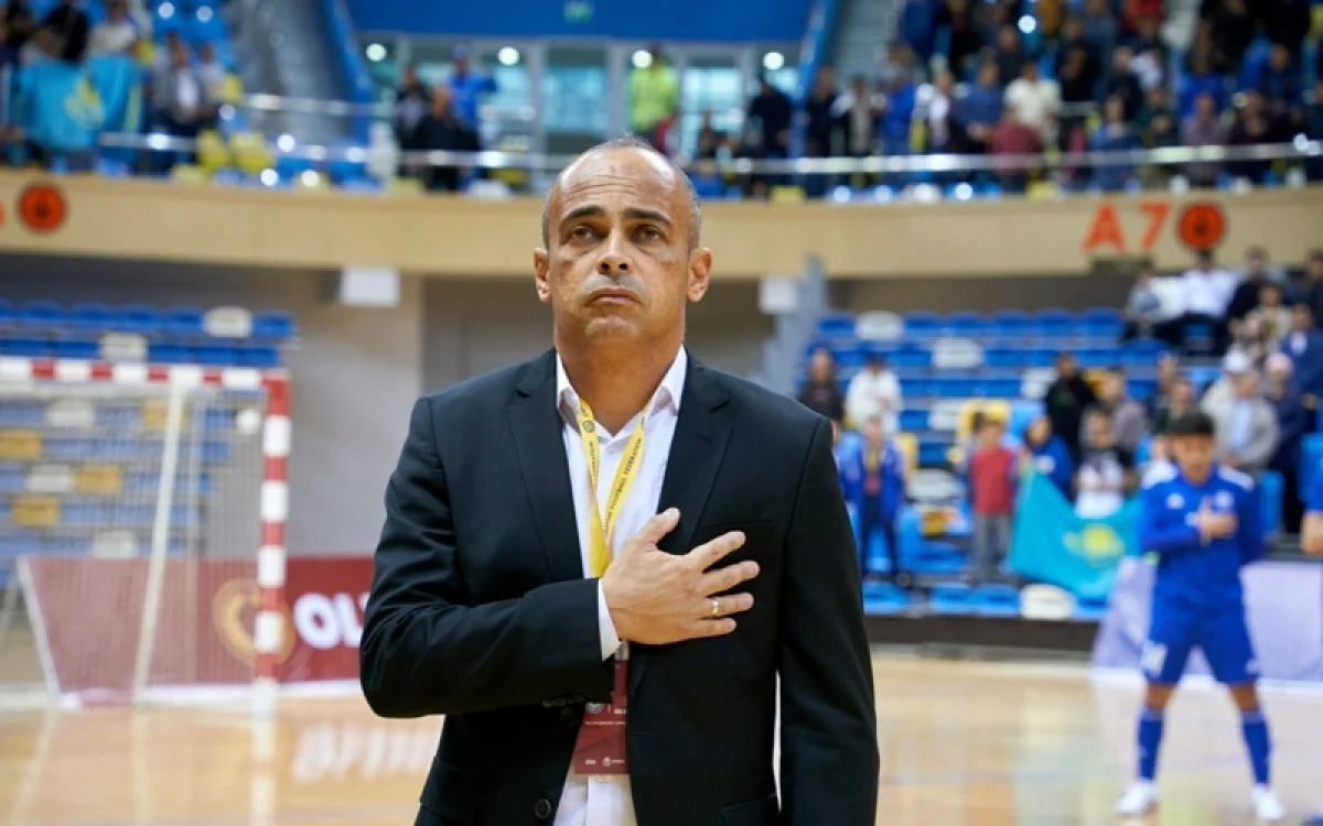 Футзалдан Қазақстан ұлттық құрамасының бас бапкері қызметінен кетті