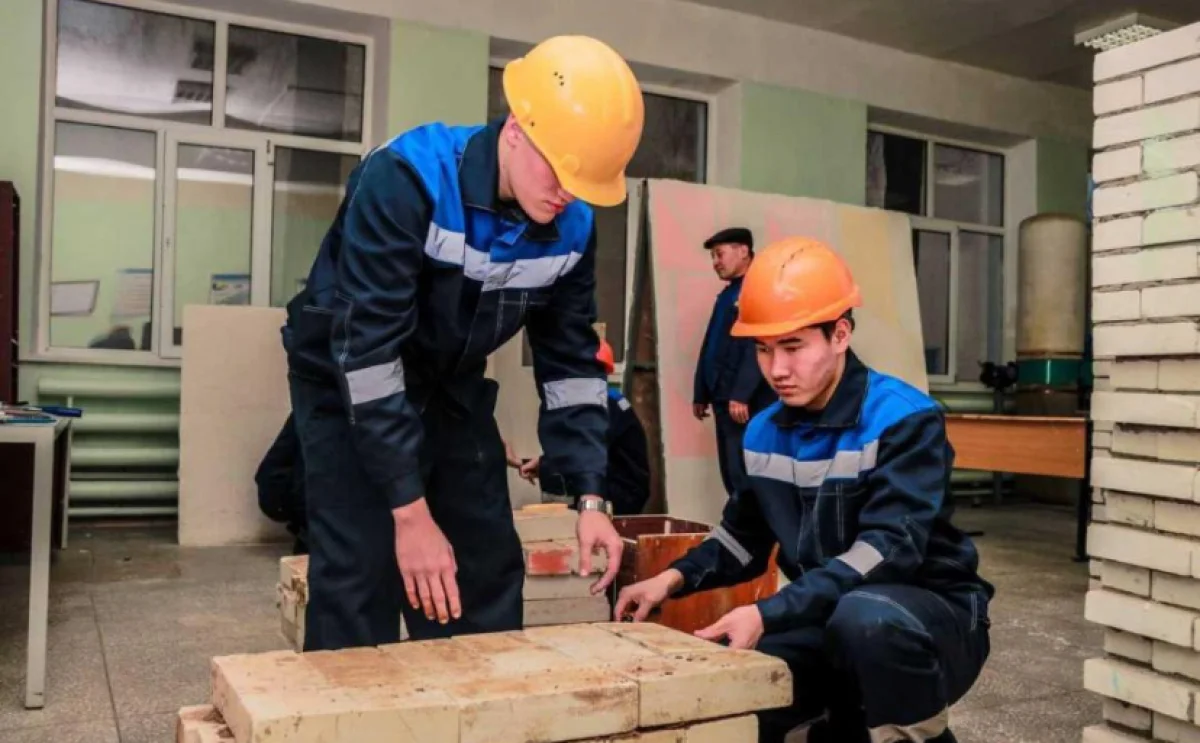 С начала года более 150 студентов колледжей приняли участие в программах академической мобильности за рубежом