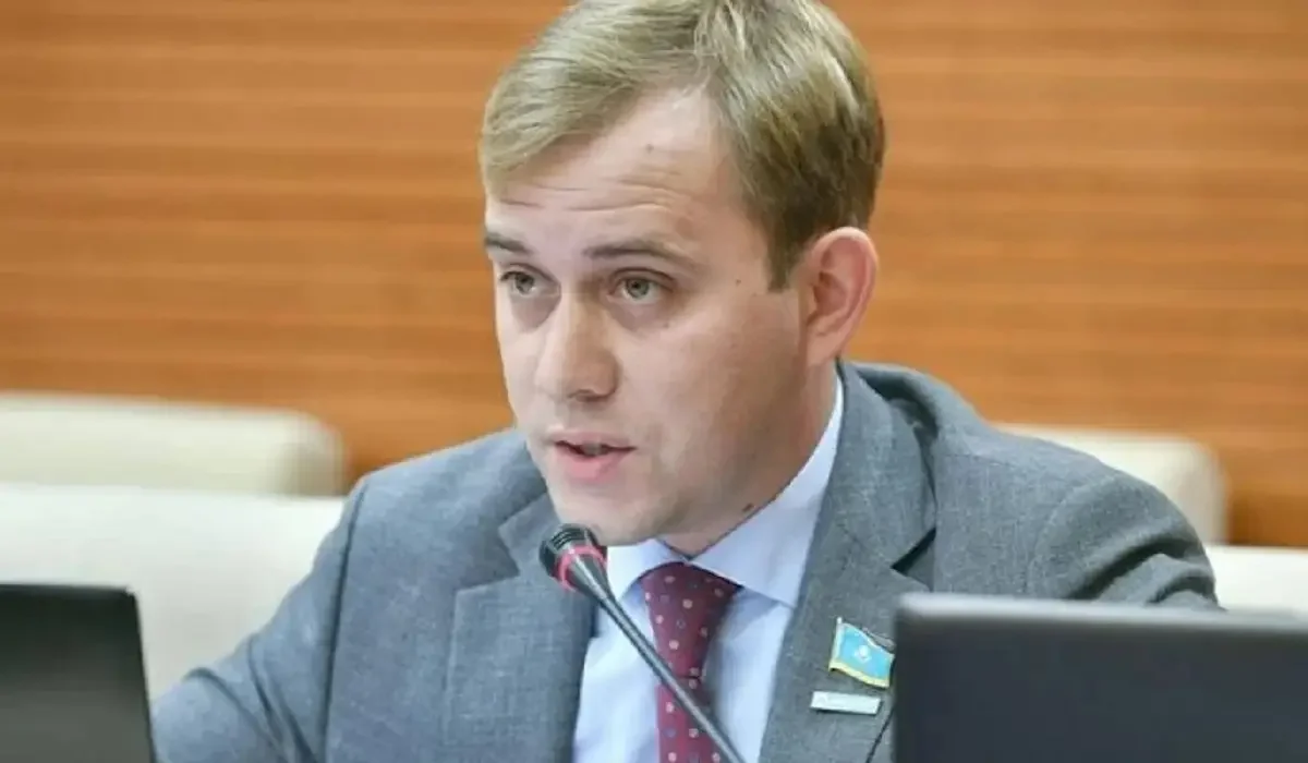 ”Мақсат-балаларымыздың, ұлтымыздың болашағын қорғау“: депутат ЛГБТ насихатына тыйым салу заңына түсініктеме берді