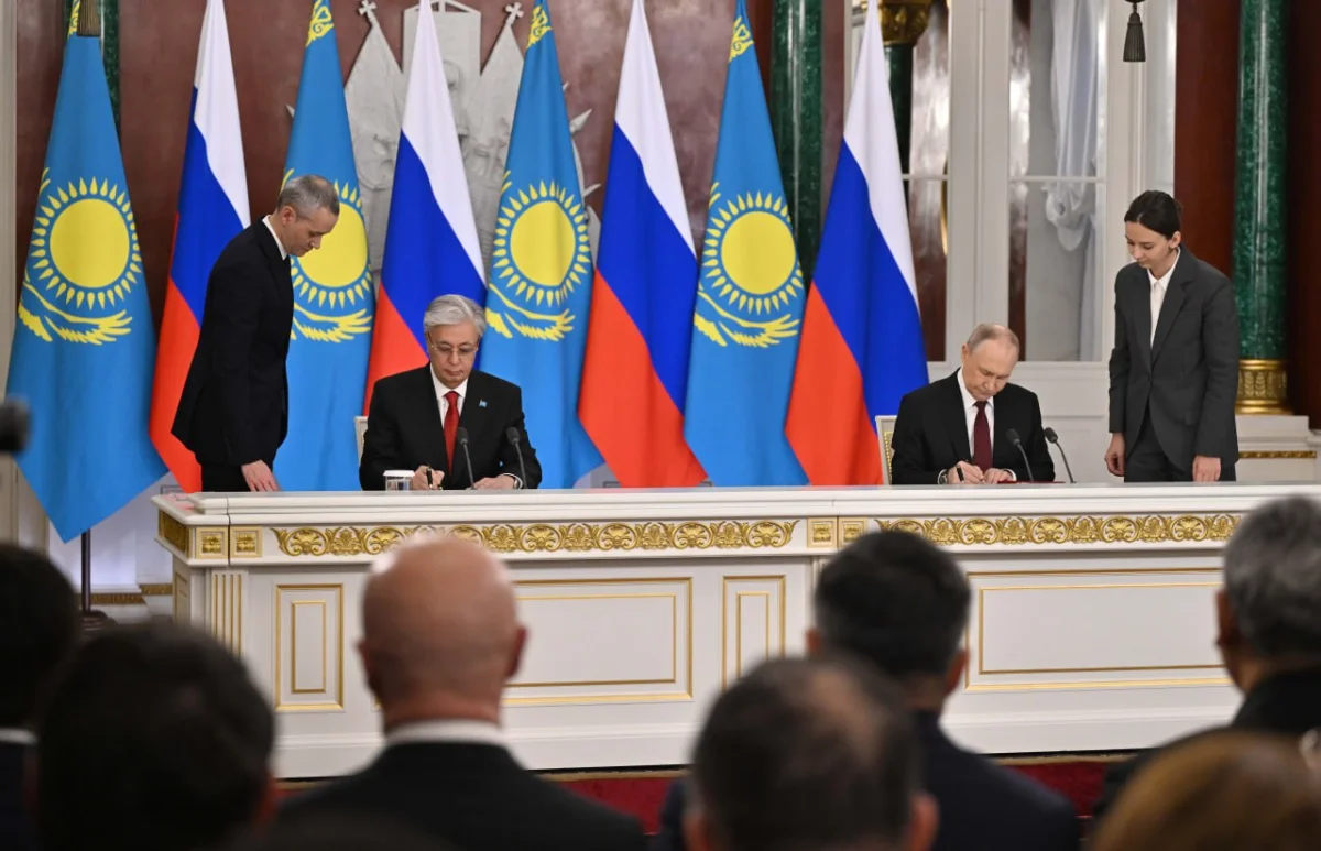 Президенттің Ресейге мемлекеттік сапары барысында 13 келісімге қол қойылды