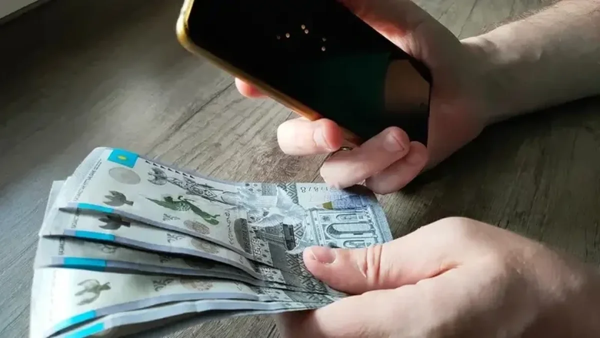 Ақтөбеде 10-нан астам тұрғынды алдап, 100 млн теңгені жымқырған күдікті ұсталды