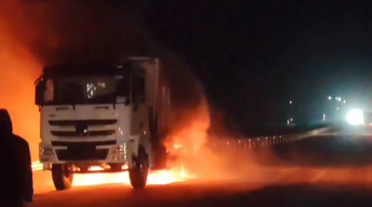Грузовик загорелся на трассе «Алматы - Усть-Каменогорск»