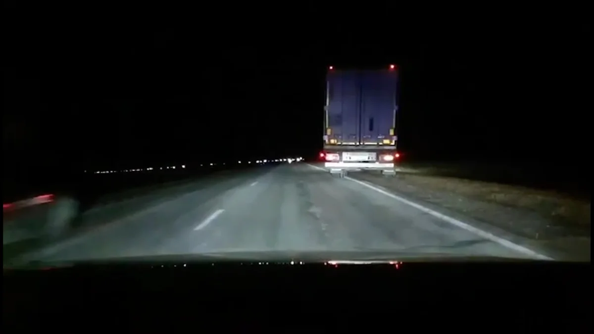 Жүк көлігінің жүргізушісі мас күйде көлік жүргізген