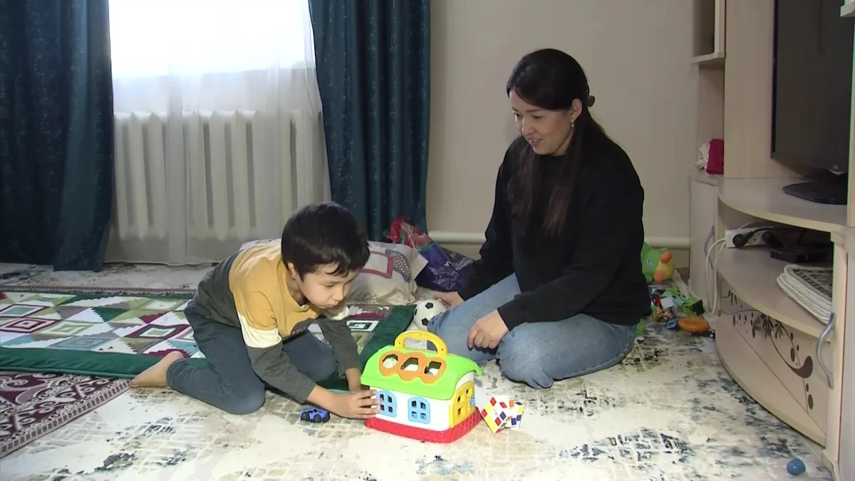 5-летний мальчик из Алматы может лишиться слуха без операции