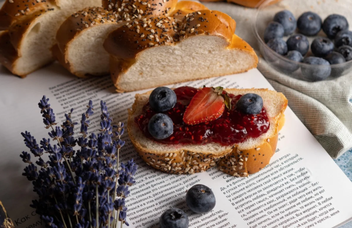 Не торопить события Овнам, не спорить в чатах Близнецам: советы звёзд на воскресенье, 16 ноября