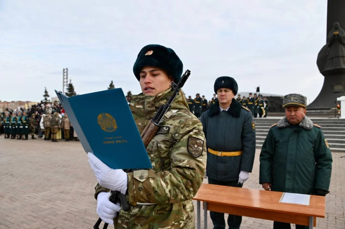 Присяга в столице: более 200 солдат поклялись служить Родине